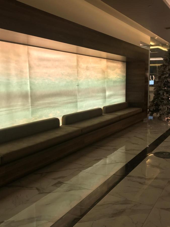 777 City Батуми Екстериор снимка